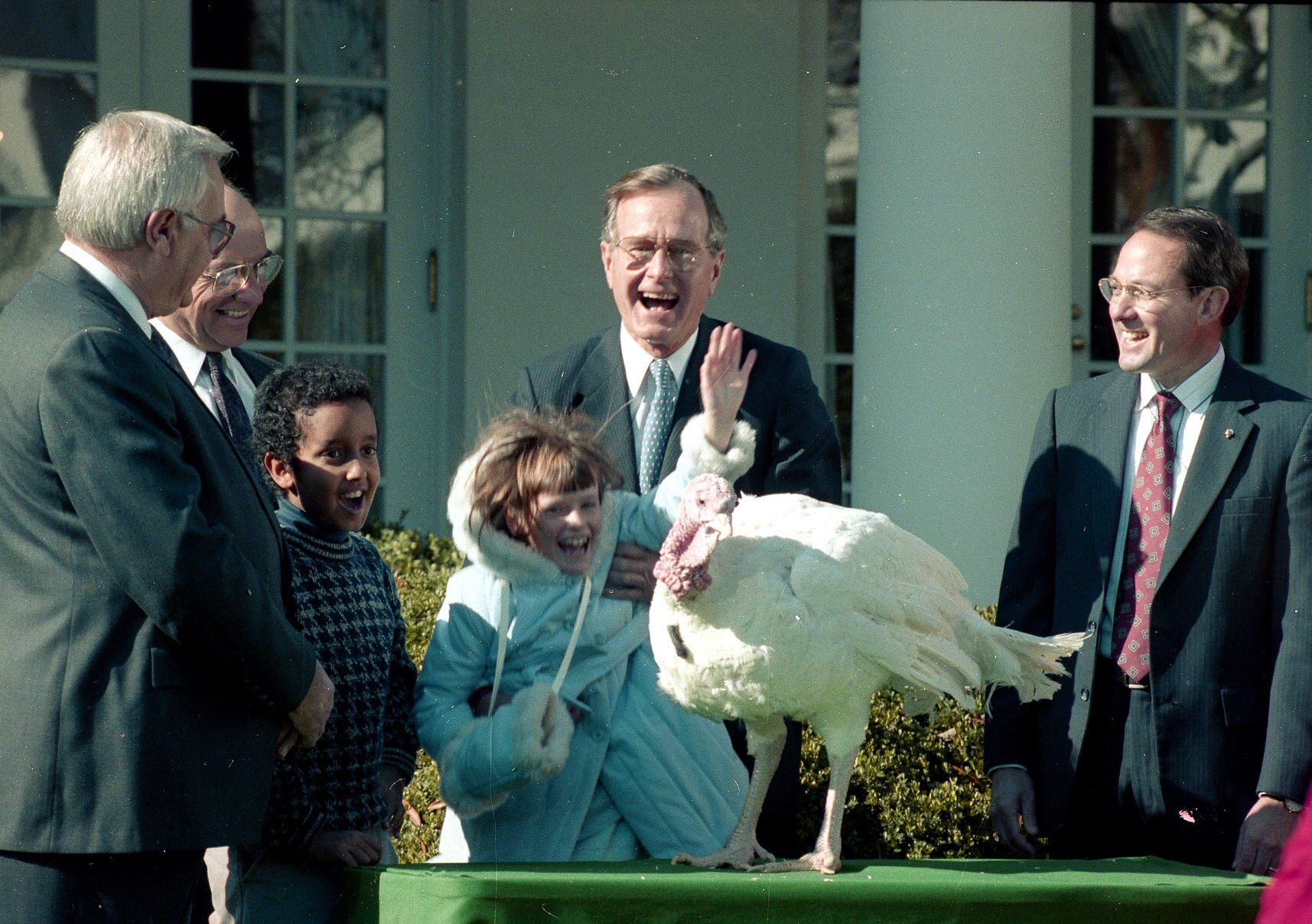 Bush turkey pardon, 1989
